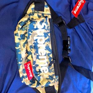 Supreme fanny pack